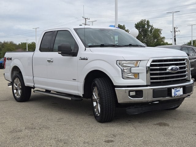 Used 2015 Ford F150 XLT w/ Equipment Group 302A Luxury AWD/4WD image 3