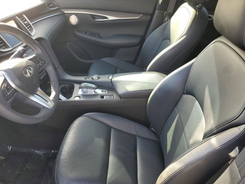 Used 2023 INFINITI QX50 Luxe image 17