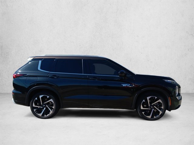 Used 2023 Mitsubishi Outlander SEL 40th Anniversary AWD/4WD image 4