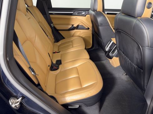 Certified 2016 Porsche Cayenne S w/ Premium Package AWD/4WD image 29