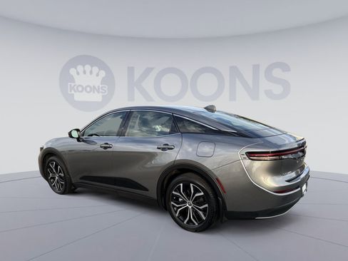 Used 2024 Toyota Crown XLE image 4