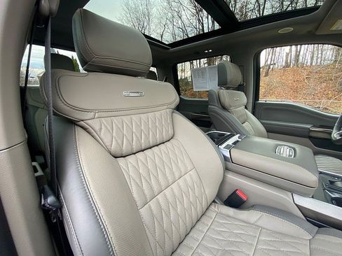 Used 2024 Ford F150 Platinum w/ Equipment Group 703A Plus image 30