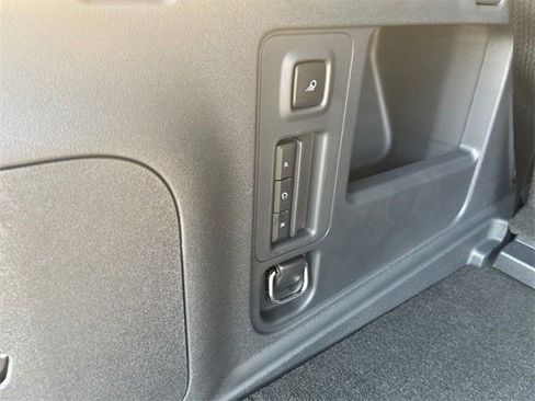 New 2025 Lincoln Navigator Reserve w/ Jet Appearance Package image 21