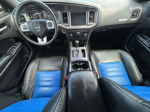 Used 2013 Dodge Charger R/T RWD image 12