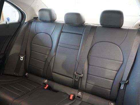 Used 2016 Mercedes-Benz C 300 4MATIC Sedan image 35