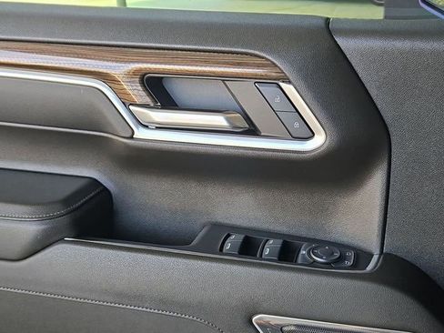 Certified 2024 Chevrolet Silverado 1500 RST w/ Z71 Off-Road Package image 16