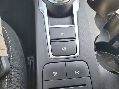 Used 2025 Ford Escape Active image 23