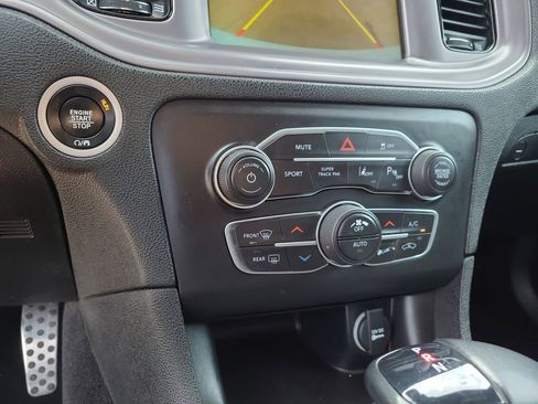 Used 2023 Dodge Charger R/T w/ Blacktop Package image 25