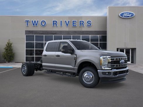 New 2026 Ford F350 XL w/ XL Chrome Package AWD/4WD image 7