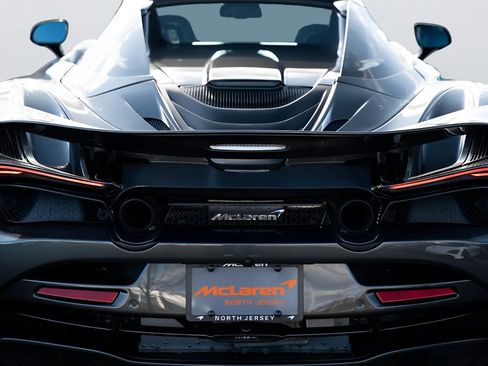 Used 2020 McLaren 720S Spider RWD image 35
