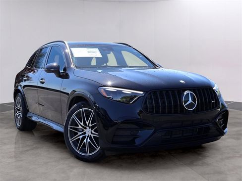 New 2025 Mercedes-Benz GLC 43 AMG 4MATIC image 1