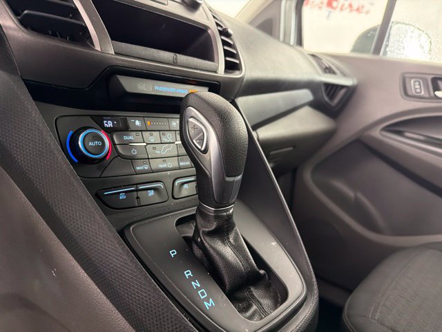 Used 2022 Ford Transit Connect XLT FWD image 28