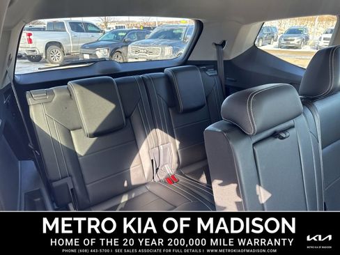 Used 2022 Volkswagen Atlas SEL image 35