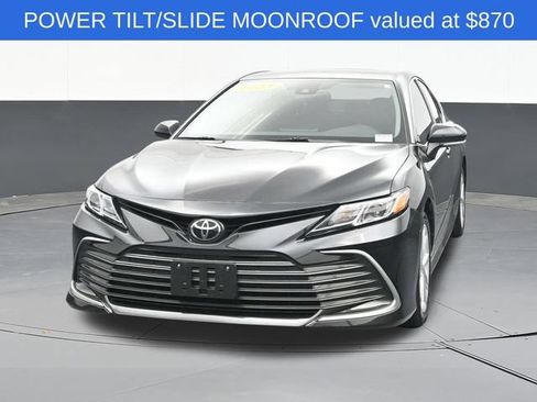 Used 2023 Toyota Camry LE w/ Convenience Package FWD image 2