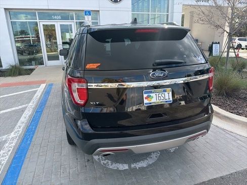 Used 2017 Ford Explorer XLT w/ Equipment Group 201A image 10