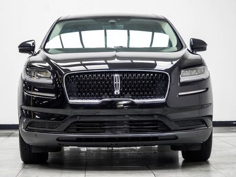 Used 2022 Lincoln Nautilus Reserve w/ Equipment Group 201A AWD/4WD image 8