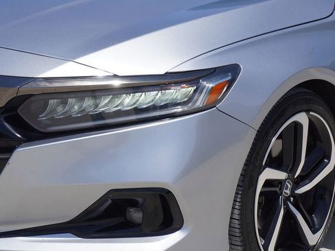 Used 2021 Honda Accord Sport image 2