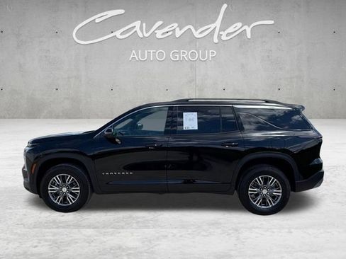 Used 2026 Chevrolet Traverse LT w/ Driver Confidence Package FWD image 13