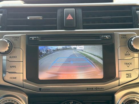 Used 2016 Toyota 4Runner SR5 Premium AWD/4WD image 40