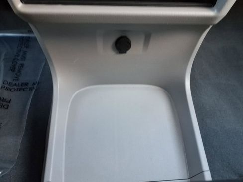 Certified 2020 Toyota Sienna LE image 29