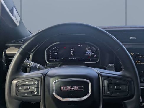 Used 2023 GMC Sierra 1500 AT4 w/ Technology Package AWD/4WD image 29