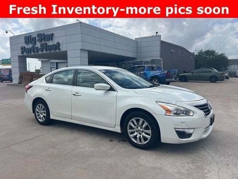 Used 2014 Nissan Altima 2.5 S image 3