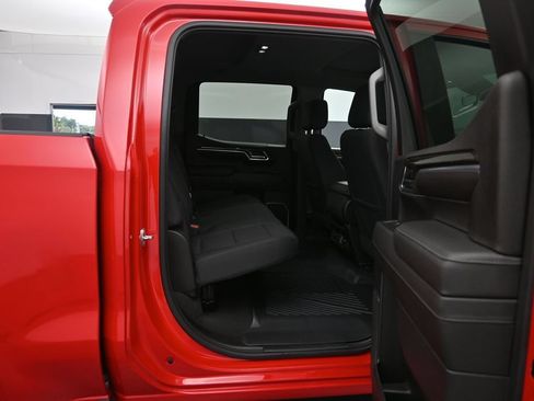 Used 2022 Chevrolet Silverado 1500 LT AWD/4WD image 26