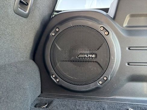 Used 2023 Jeep Wrangler Unlimited Rubicon 4xe AWD/4WD image 36