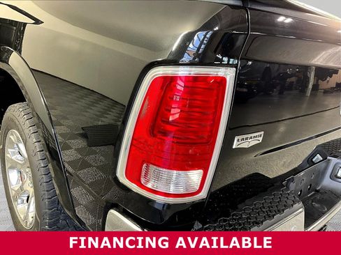Used 2018 RAM 1500 Laramie w/ Convenience Group AWD/4WD image 22
