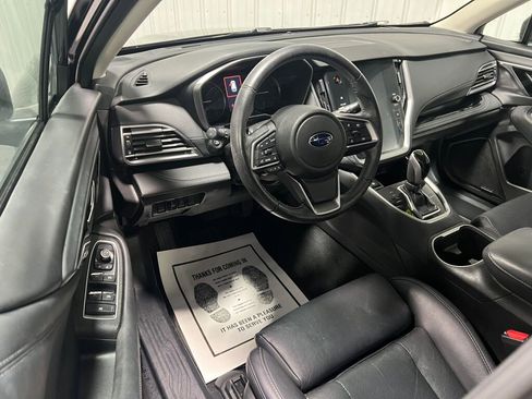 Used 2023 Subaru Outback Limited image 2