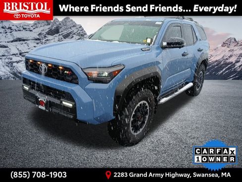 Used 2025 Toyota 4Runner TRD Off-Road Premium w/ Tow Technology Package image 3