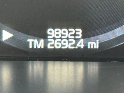 Used 2019 Volvo XC90 T6 Momentum w/ Protection Package Premier image 34