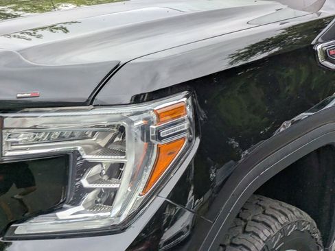 Used 2019 GMC Sierra 1500 Denali w/ Denali Ultimate Package AWD/4WD image 11