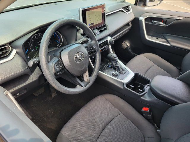 Certified 2025 Toyota RAV4 XLE AWD/4WD image 5