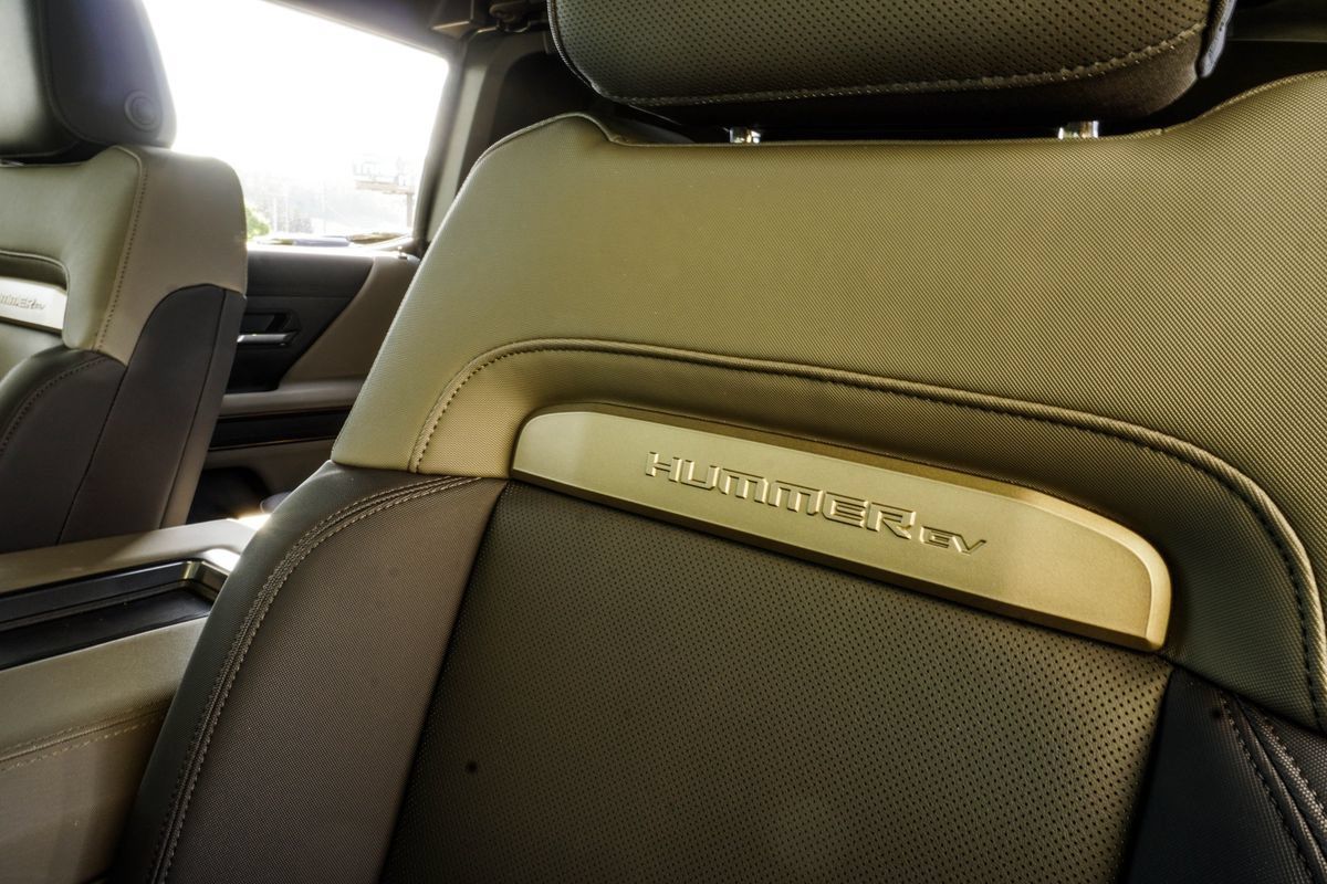 Used 2025 GMC Hummer EV 3X AWD/4WD image 36