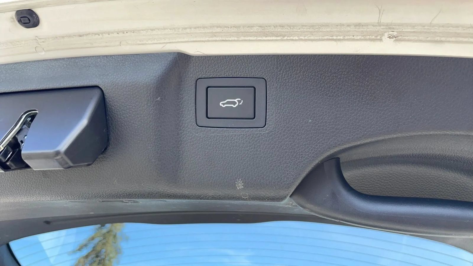 Used 2018 Hyundai Santa Fe FWD image 45