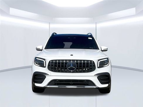 Used 2023 Mercedes-Benz GLB 35 AMG 4MATIC image 5