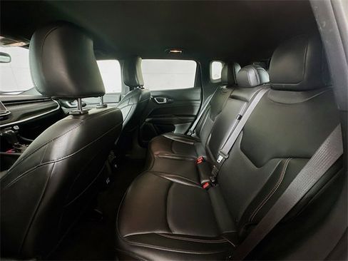 Used 2023 Jeep Compass Limited image 23