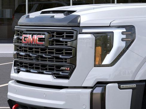 New 2026 GMC Sierra 2500 AT4 w/ AT4 Premium Plus Package AWD/4WD image 13