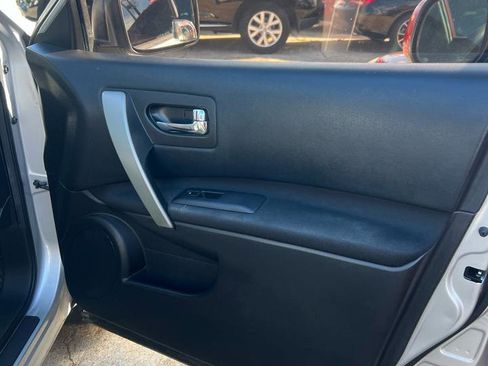 Used 2015 Nissan Rogue S w/ Convenience Package image 12