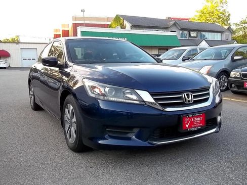 Used 2014 Honda Accord LX image 4