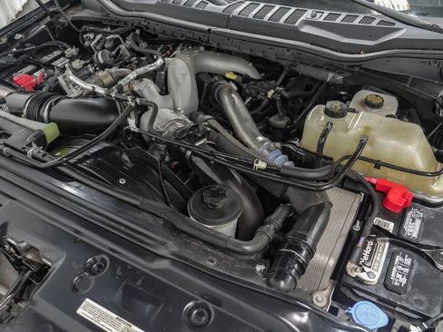 Used 2021 Ford F350 Lariat w/ Lariat Ultimate Package AWD/4WD image 55