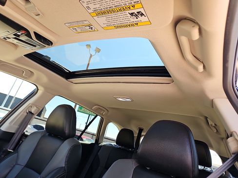 Used 2025 Subaru Outback Onyx Edition AWD/4WD image 14