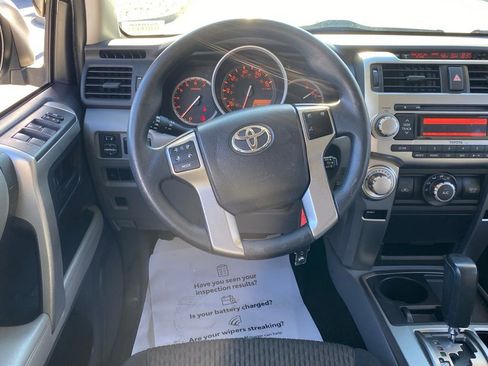 Used 2012 Toyota 4Runner SR5 image 10