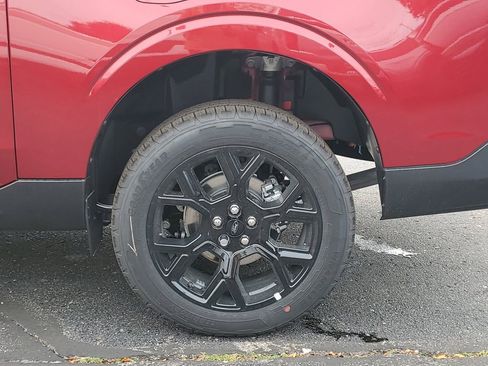 New 2025 Ford Maverick XLT w/ XLT Luxury Package image 32