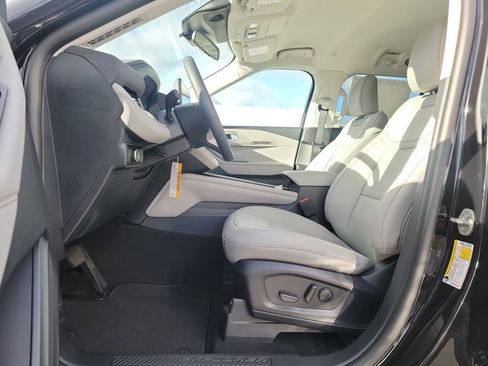 New 2026 Ford Explorer Active w/ Active Comfort Package AWD/4WD image 9