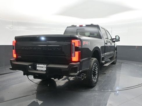 New 2026 Ford F250 Platinum w/ FX4 Off-Road Package image 26