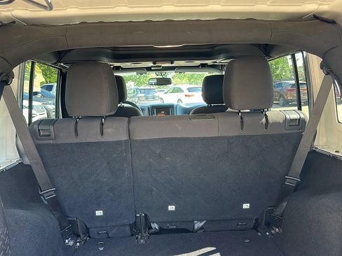 Used 2017 Jeep Wrangler Unlimited Sport w/ Quick Order Package 24S AWD/4WD image 15