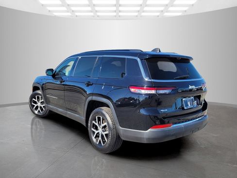 Used 2024 Jeep Grand Cherokee L Limited w/ Luxury Tech Group II AWD/4WD image 8