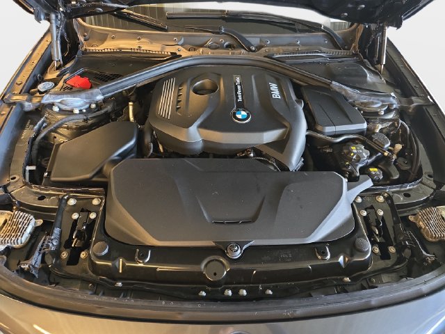 Used 2018 BMW 330i Gran Turismo xDrive AWD/4WD image 34